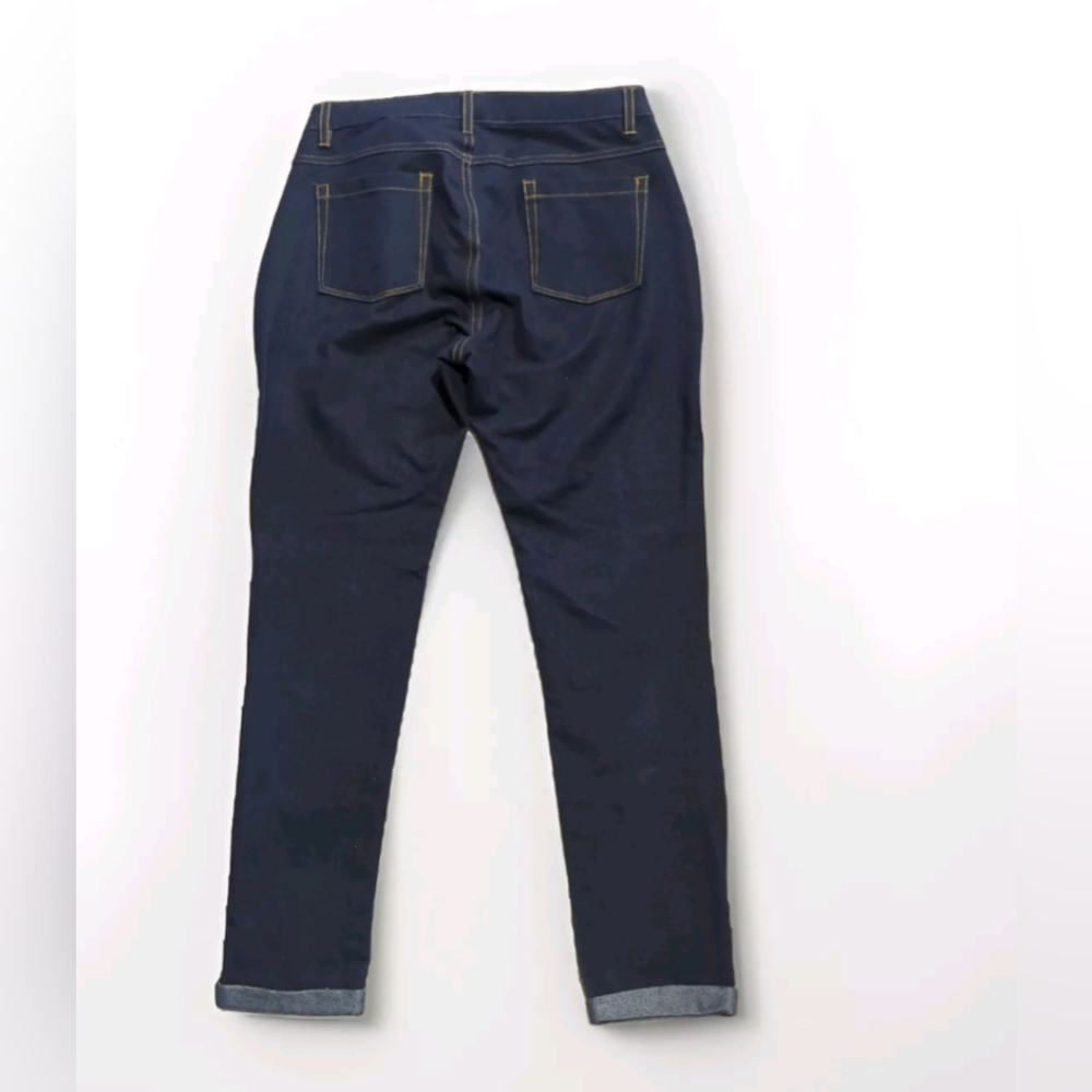 XXSOLDXX Dark Blue Ankle Cropped Jeans with Cuffed Hem and Slim Fit NWT - Picture 2 of 15